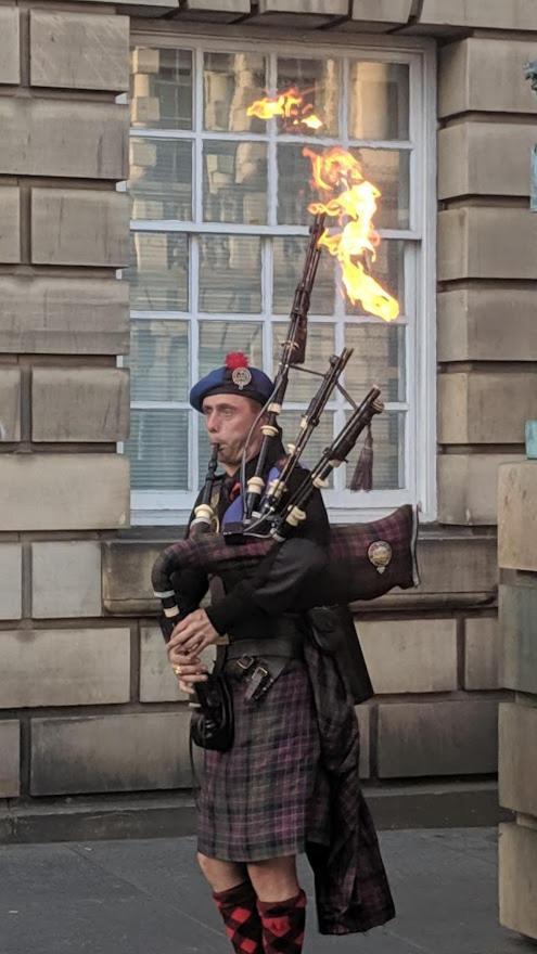 Royal Mile Apt, Just 1 Min From Edinburgh Castle! Экстерьер фото