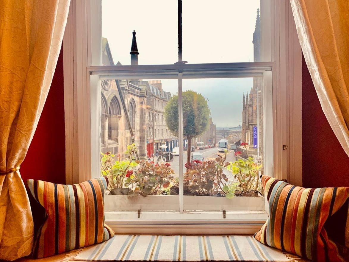 Royal Mile Apt, Just 1 Min From Edinburgh Castle! Экстерьер фото